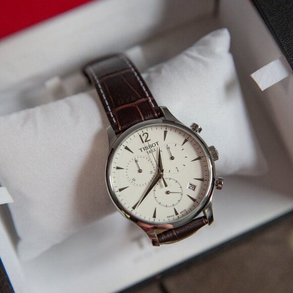 Tissot T-Classic Tradition - Picture 2 of 9